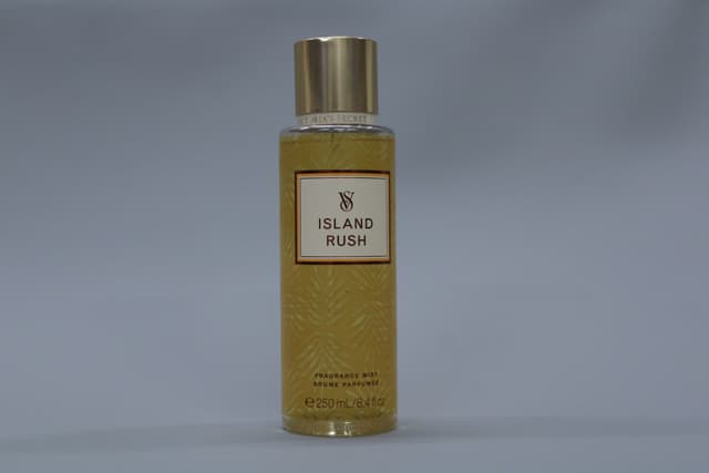 Aguas y Cremas Victoria's Secret