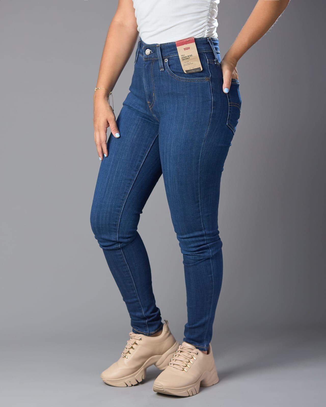 JEANS LEVIS DE MUJER 721 HIGH - RISE SKINNY