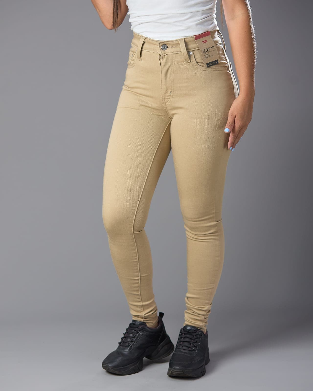 JEANS LEVIS DE MUJER 721 HIGH - RISE SKINNY