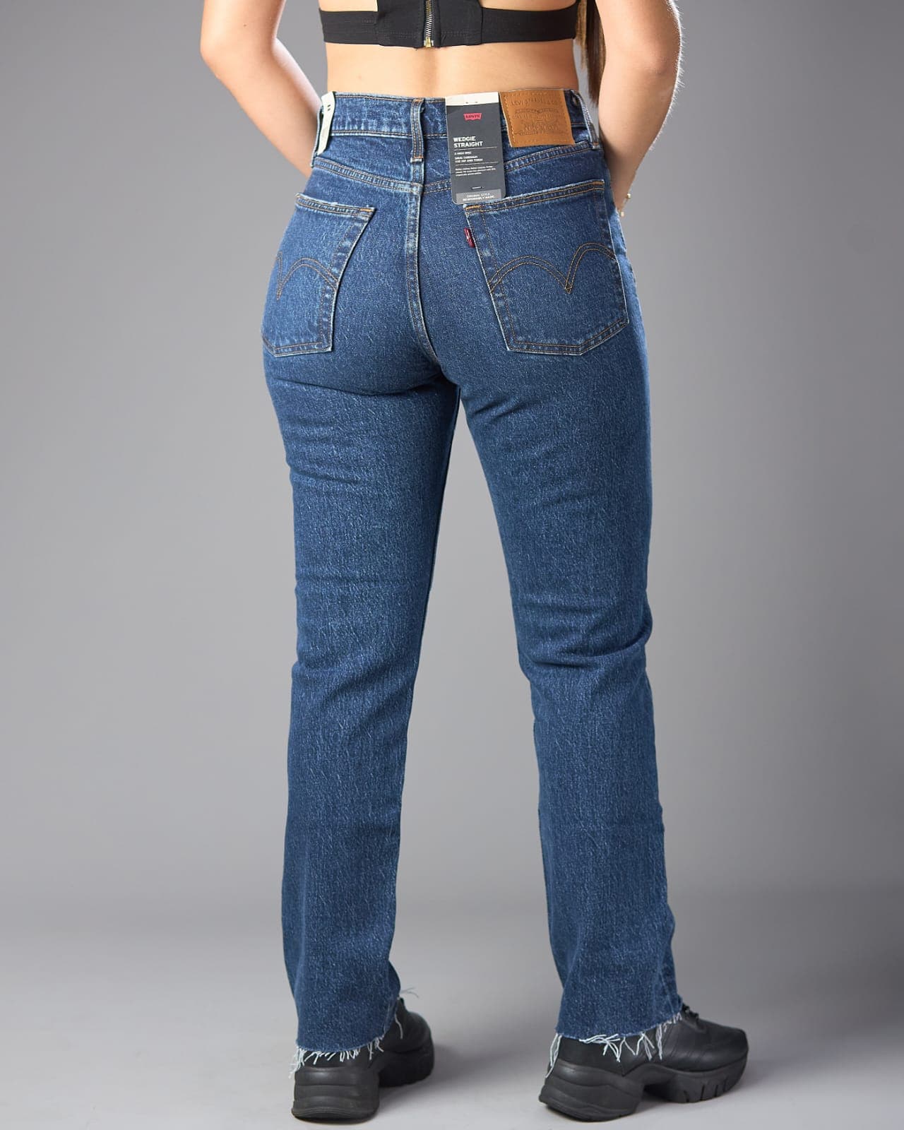 JEANS LEVIS DE MUJER WEDGIE STRAIGHT