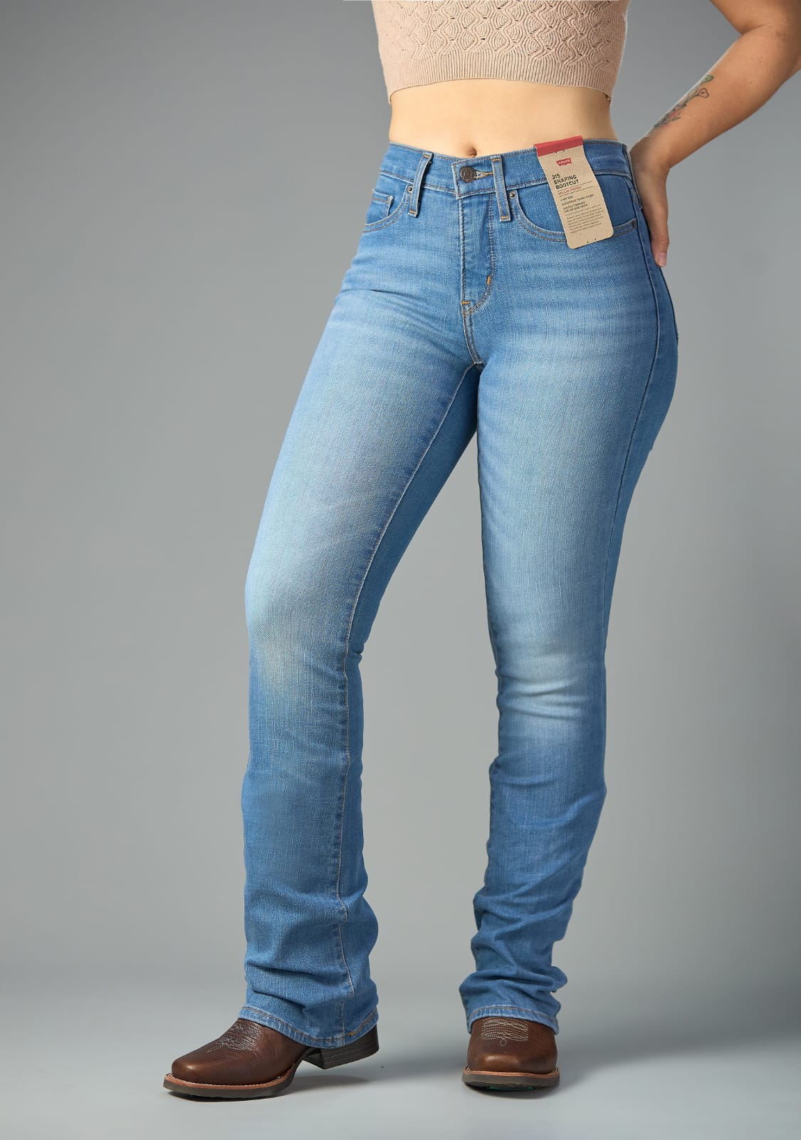 JEANS LEVIS DE MUJER 315 SHAPING BOOTCUT - Imagen 2